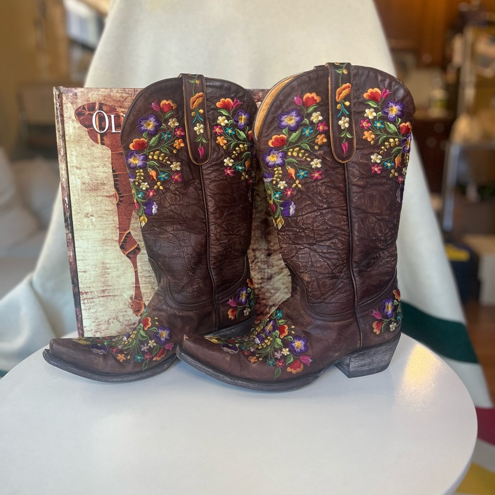 OLD GRINGO Embroidered boots size 8